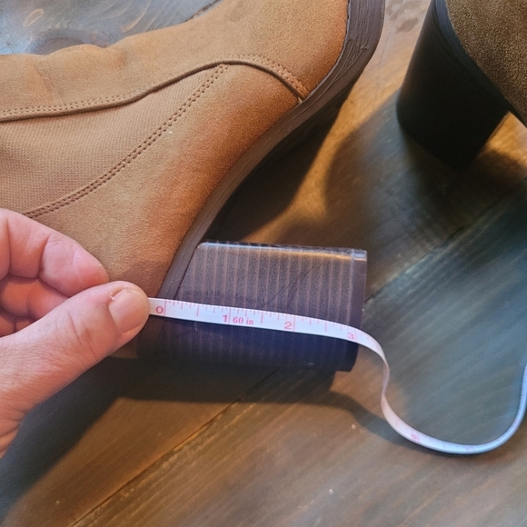 American Eagle Ankle Boots Size 8 1/2 - Picture 7 of 7